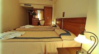 günstige Angebote für Famissi Hotel