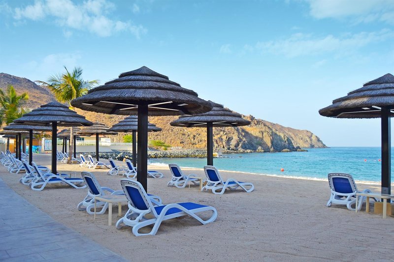 Urlaub im Oceanic Khorfakkan Resort & Spa - hier günstig online buchen