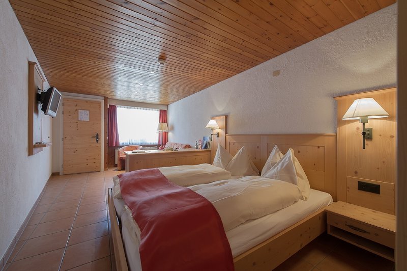 Urlaub im Alpenblick Hotel & Chalet-Resort Wilderswil  - hier günstig online buchen