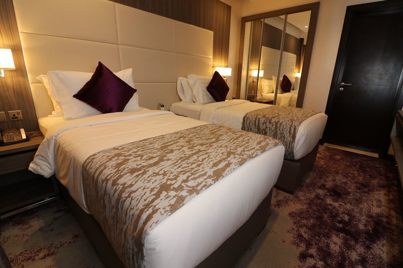 Urlaub im Frontel Jeddah Al Tahlia Hotel - hier günstig online buchen