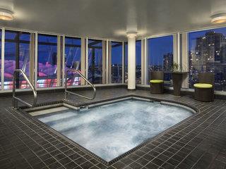 Urlaub im Hampton Inn & Suites by Hilton Vancouver Downtown  - hier günstig online buchen