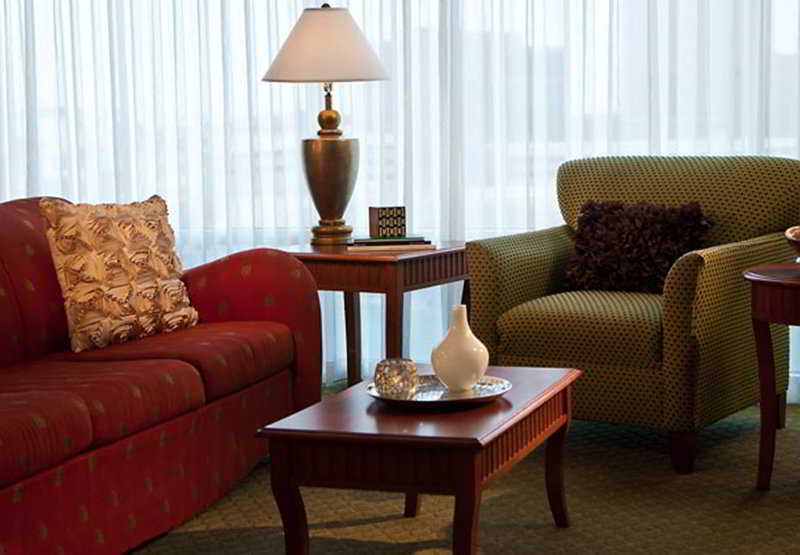 Urlaub im Renaissance Dallas Richardson Hotel 2024/2025 - hier günstig online buchen
