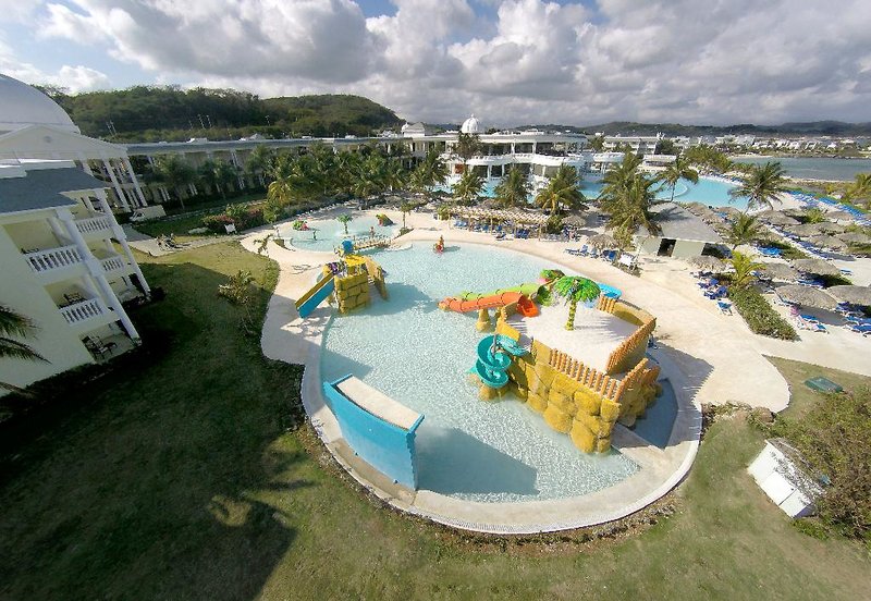 Urlaub im Grand Palladium Lady Hamilton Resort & Spa - hier günstig online buchen
