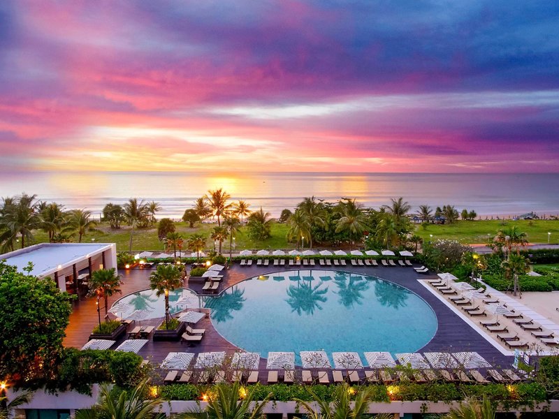 Urlaub im Pullman Phuket Karon Beach Resort 2024/2025 - hier günstig online buchen