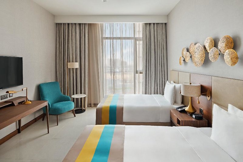 Urlaub im Holiday Inn Dubai Al-Maktoum Airport - hier günstig online buchen