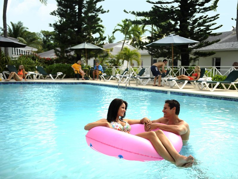 Urlaub im Bay View Suites Paradise Island  - hier günstig online buchen