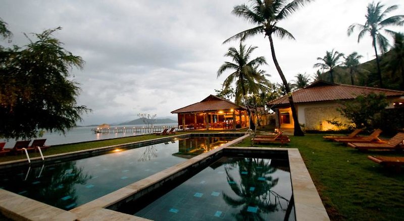 Urlaub im Cocotinos Sekotong Beach Resort - hier günstig online buchen