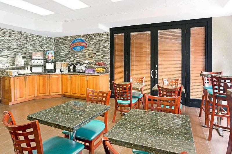 Urlaub im Baymont Inn & Suites Miami Doral - hier günstig online buchen