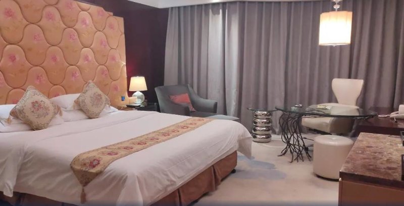 Urlaub im New Century Grand Hotel Ningbo 2024/2025 - hier günstig online buchen