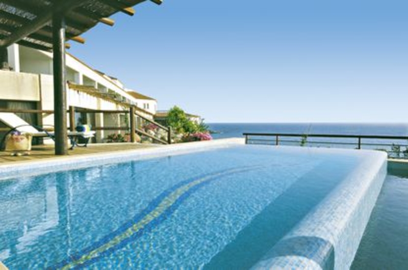 Urlaub im Coral Beach Hotel & Resort - hier günstig online buchen