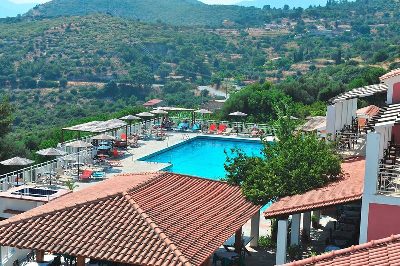 Urlaub im Mykali Hotel 2024/2025 - hier günstig online buchen