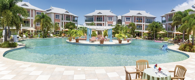 Urlaub im Bay Gardens Beach Resort - hier günstig online buchen