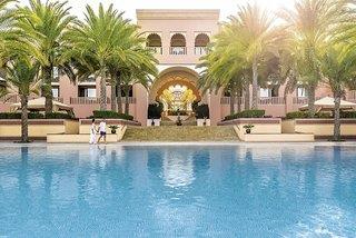 Urlaub im Shangri-La Al Husn Resort & Spa - hier günstig online buchen